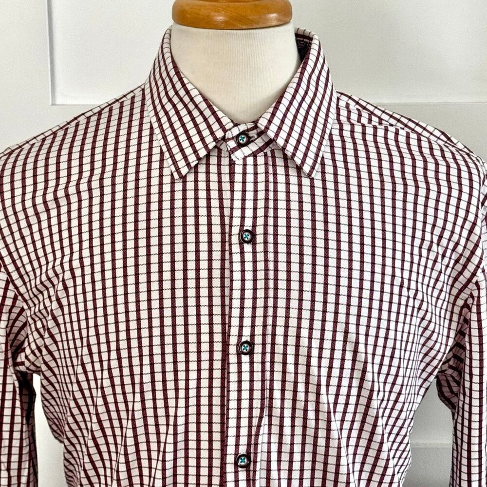 Buttercloth Check Button Front Shirt. Size Large. Burgundy/White.
